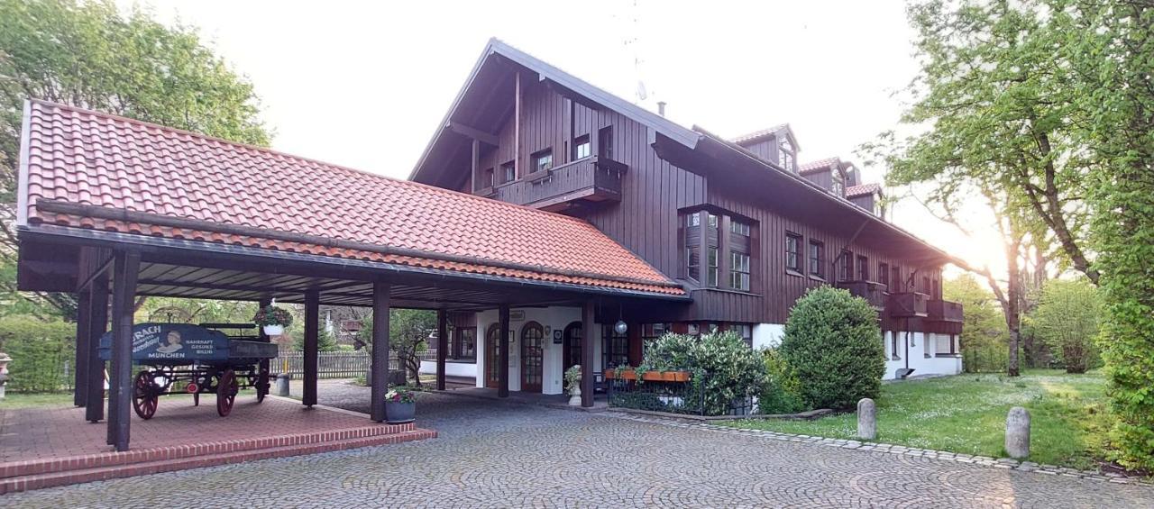 Hotel Schrenkhof Unterhaching Exteriér fotografie